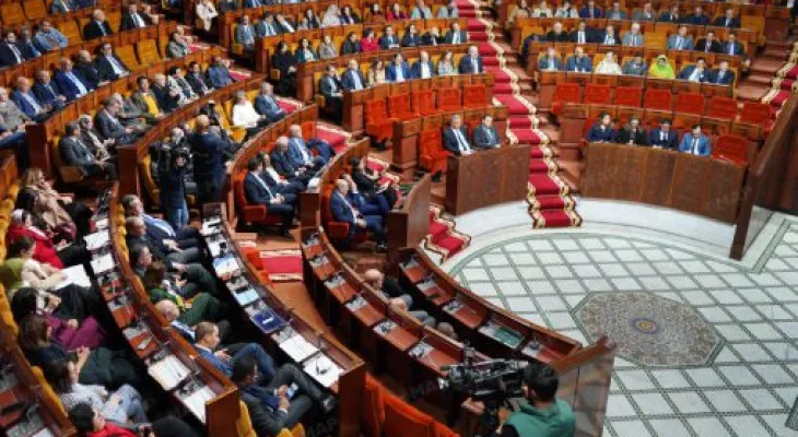 مجلس النواب يصادق بالإجماع على ثلاثة مشاريع قوانين تتعلق بقطاع العدل