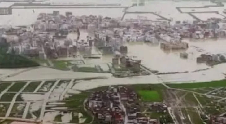 المديرية العامة للأمن الوطني تنفي تسجيل حالات للسرقة والنهب بالمناطق المتضررة من الفيضانات الأخيرة بمدينة القصر الكبير ,