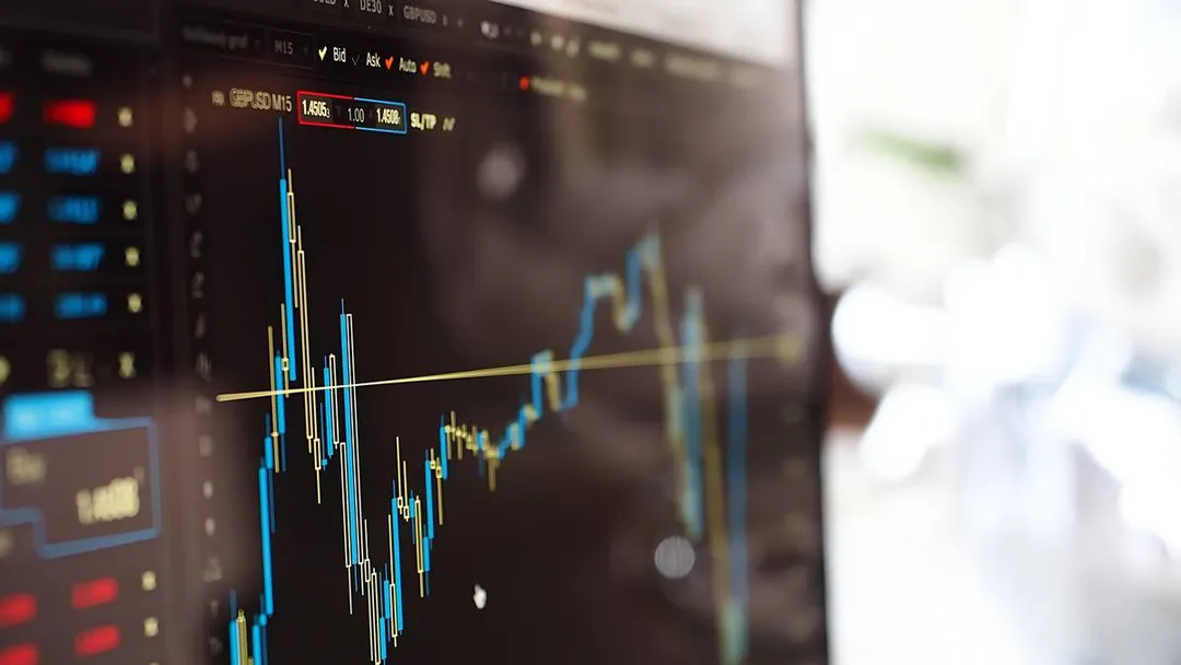انخفاض الأسهم الأوروبية واليابانية على وقع ارتفاع النفط وعوائد السندات